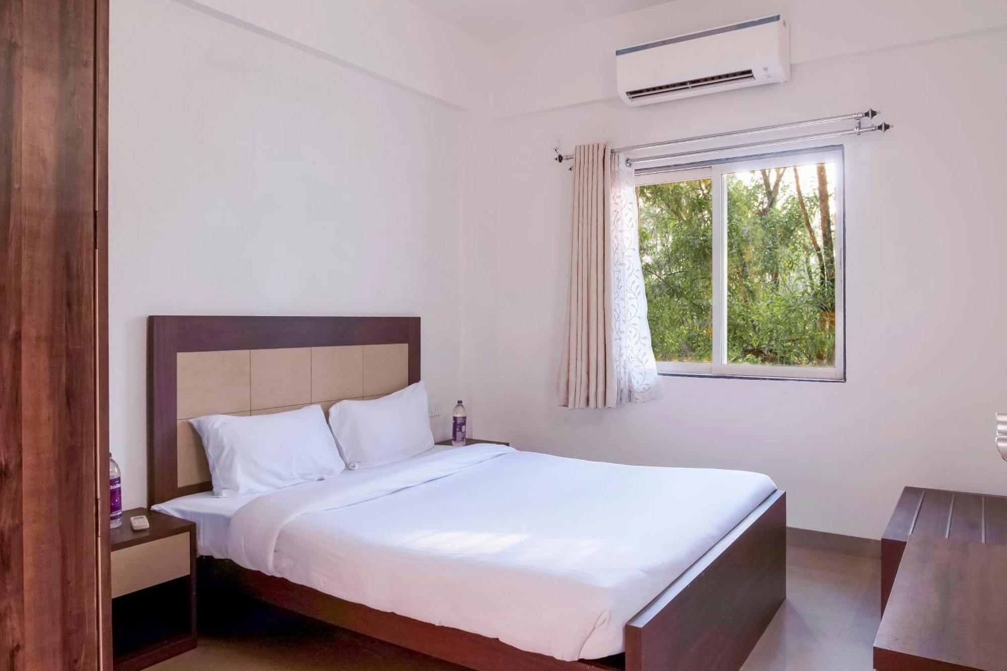 Sterling Stolen Heaven Lonavala Hotel Room photo
