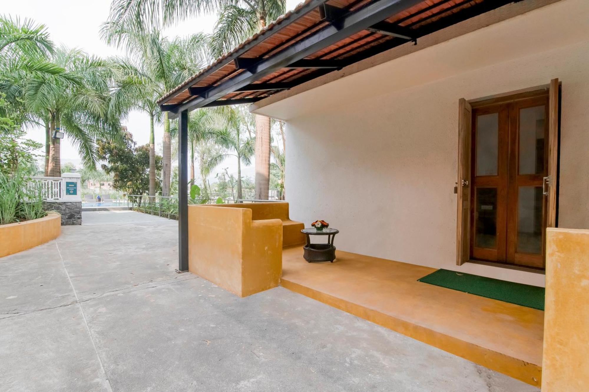 Sterling Stolen Heaven Lonavala Hotel Room photo